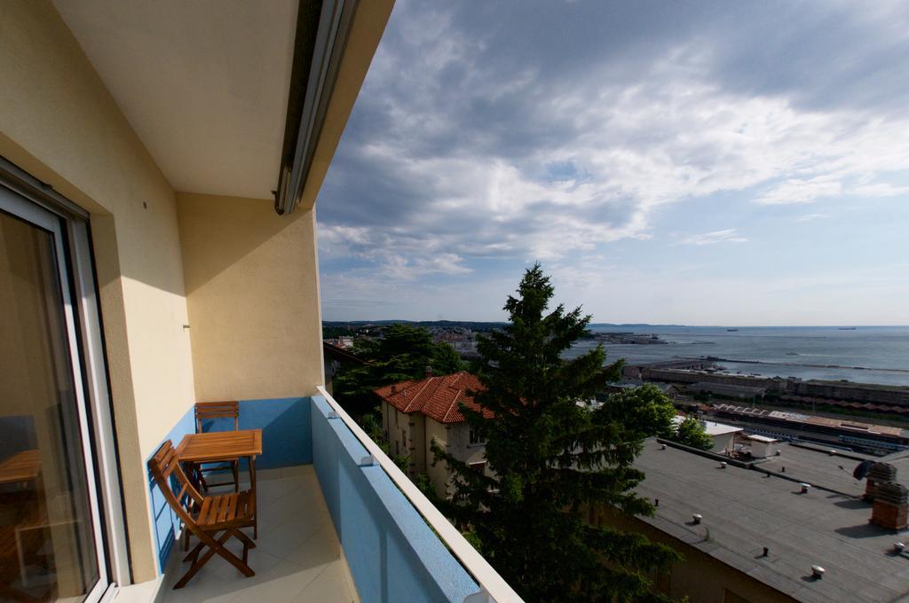 Seatrieste Extérieur photo